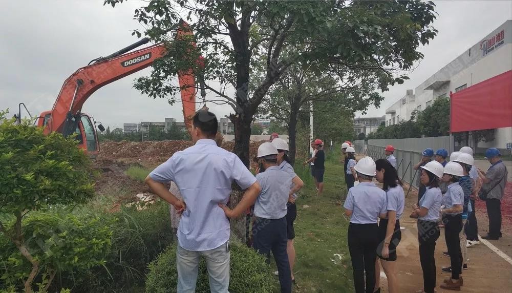 桂林鴻程機電設備有限公司廠區2#生產廠房開工大吉！