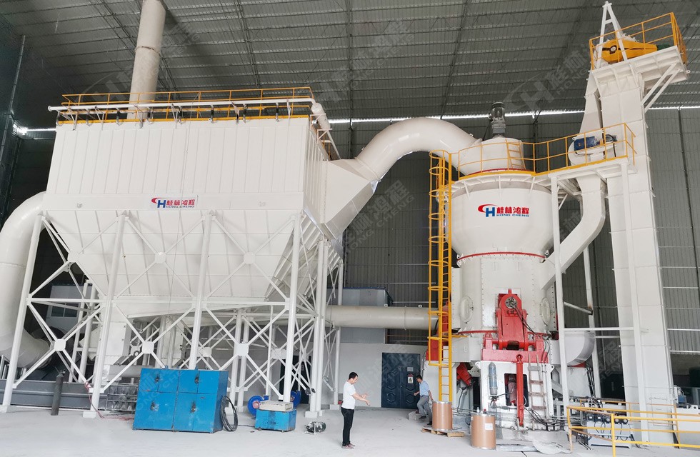 石灰石制粉立磨機(jī) 石灰石制粉立磨機(jī)