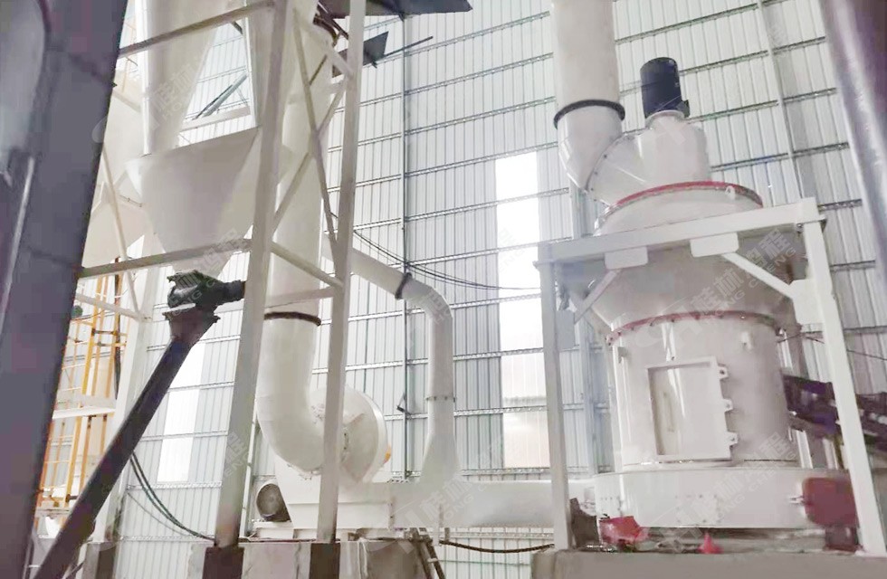 白云石磨粉機(jī) 白云石磨粉機(jī)