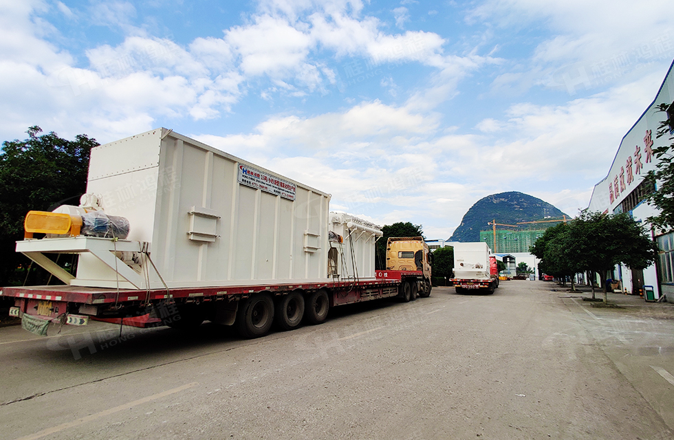 【發貨】海內外訂單火爆,大批鴻程設備奔赴全球! 【發貨】海內外訂單火爆,大批鴻程設備奔赴全球!